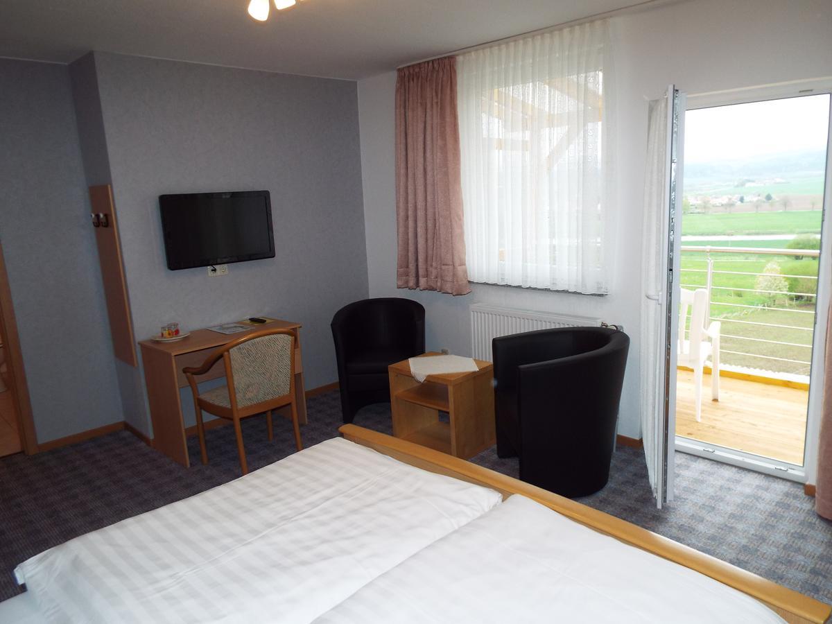 Hotel Garni Zum Reinhardswald Gewissenruh Номер фото